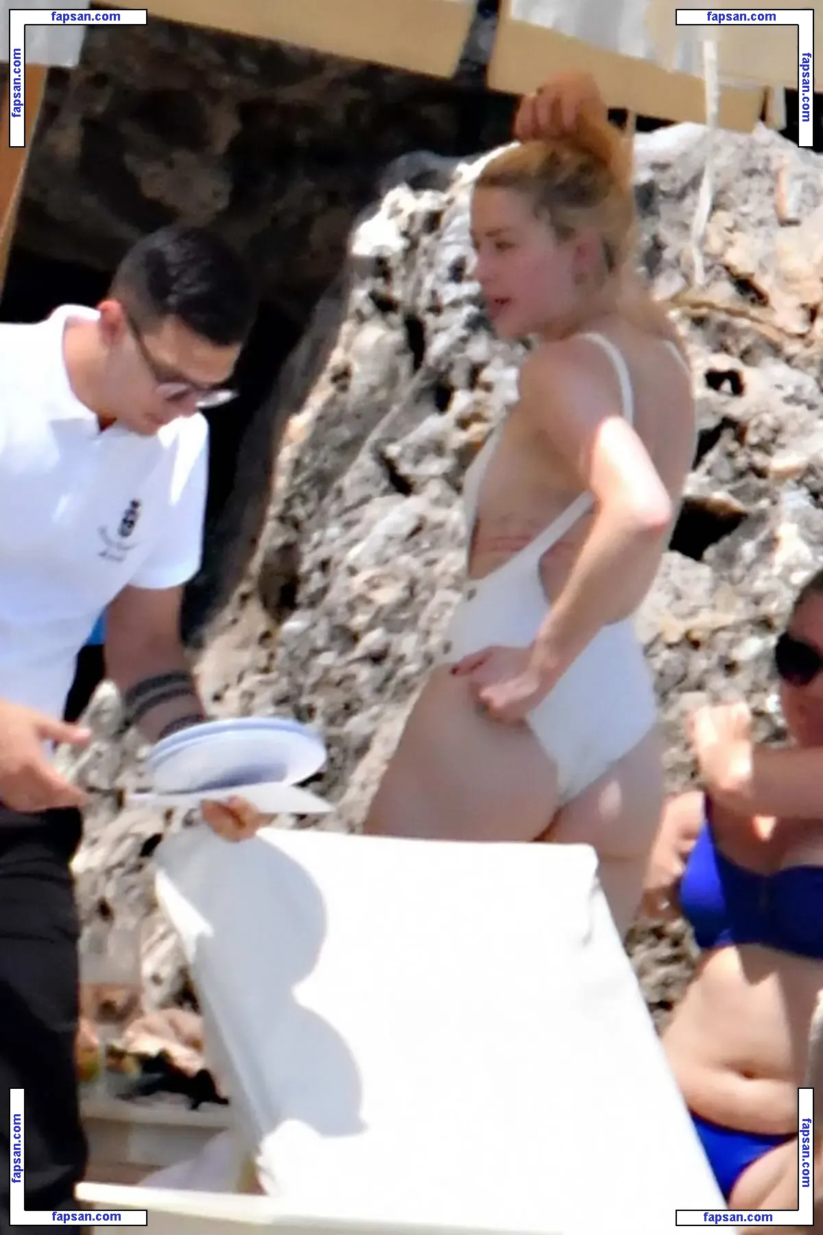 Amber Heard nude photo #2134 from OnlyFans