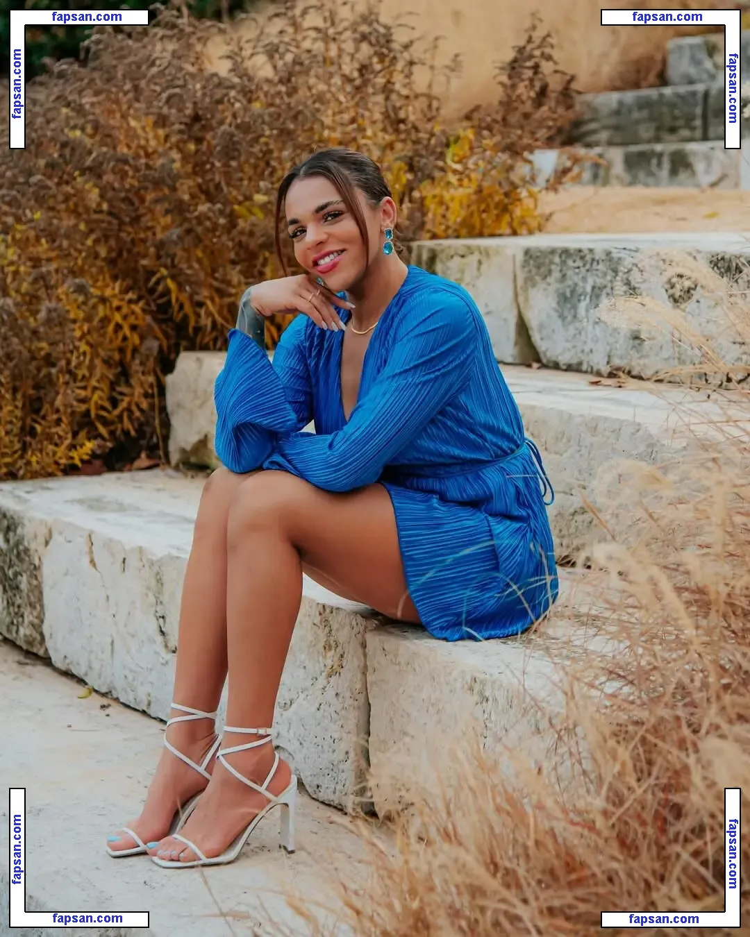 Amber Reacts голая фото #0008 с Онлифанс