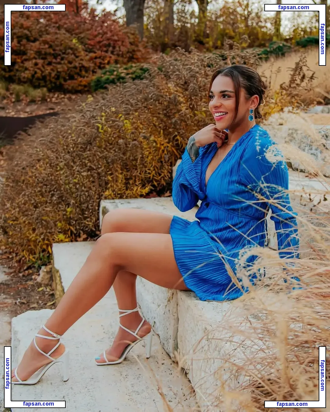 Amber Reacts голая фото #0017 с Онлифанс