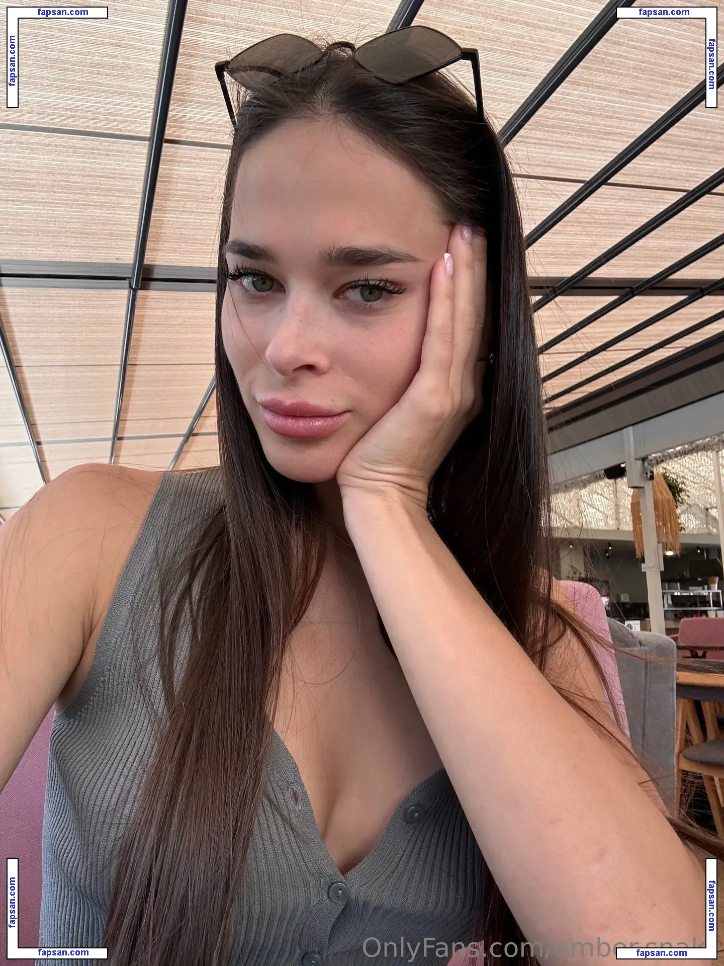 amber.snake nude photo #0005 from OnlyFans