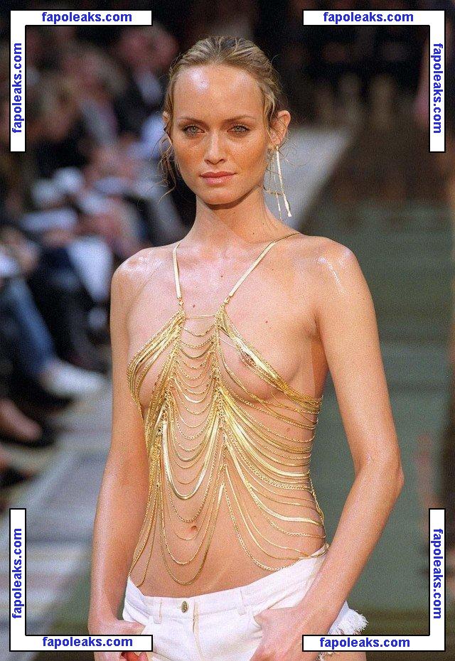 Amber Valletta / ambervalletta голая фото #0004 с Онлифанс