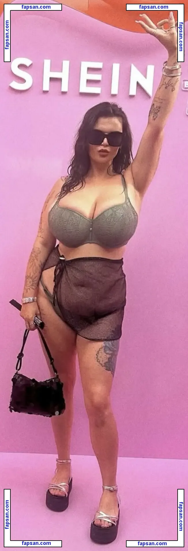 Amber1997xx nude photo #0004 from OnlyFans