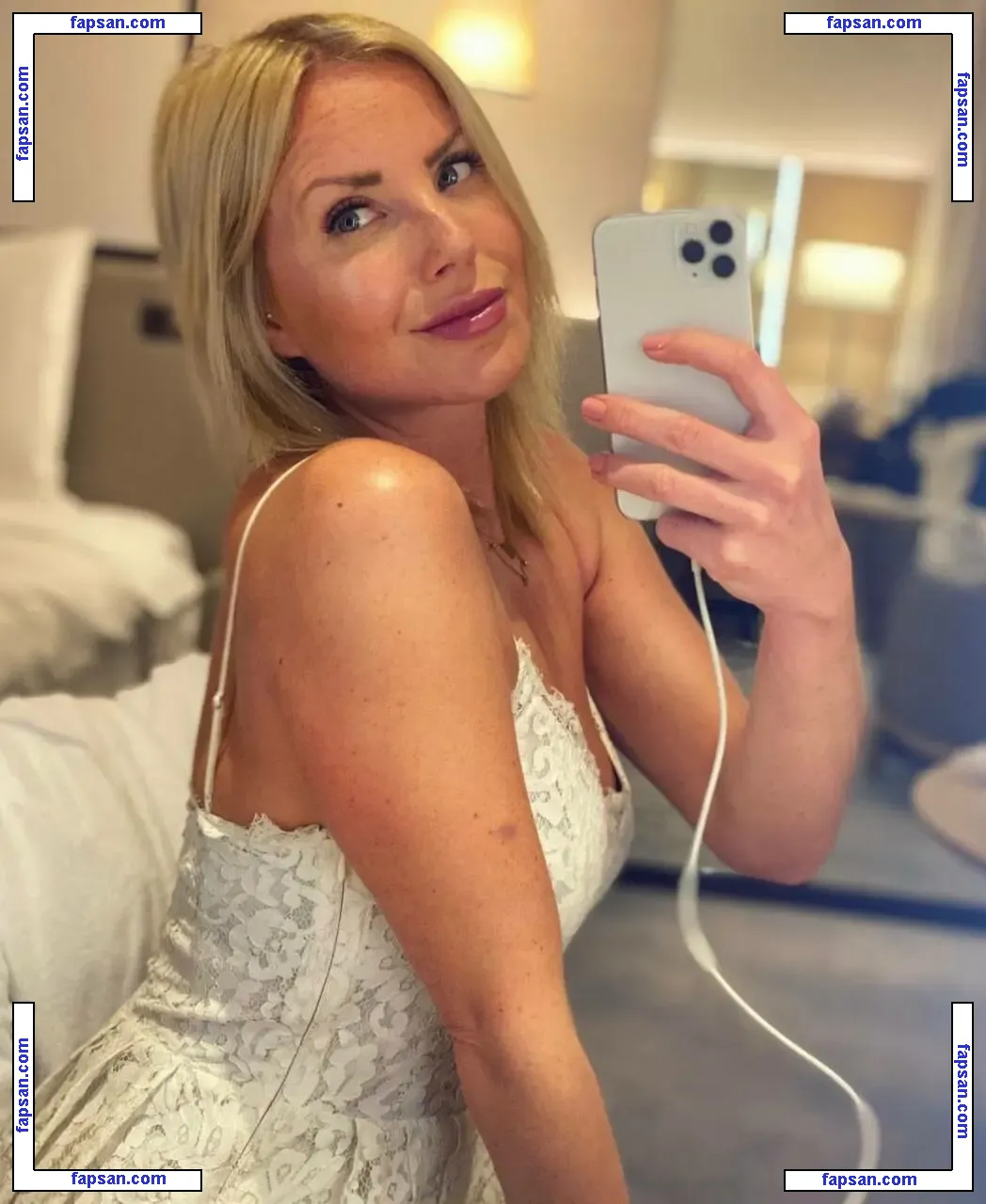 amber6009 nude photo #0025 from OnlyFans