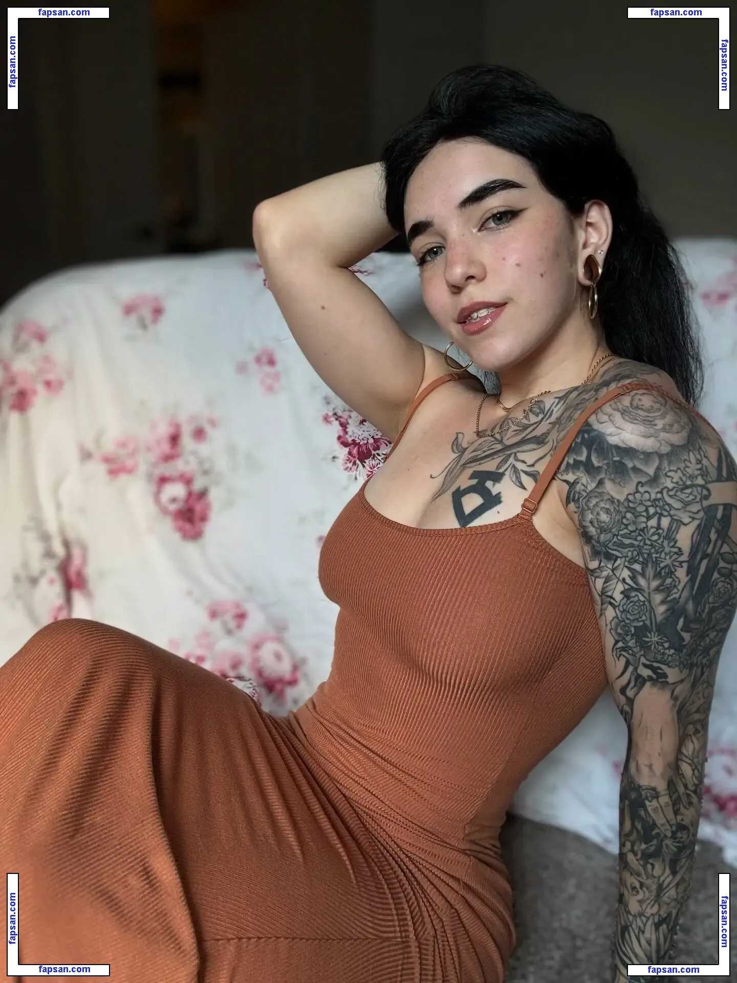 amberthevalkyrie nude photo #0371 from OnlyFans