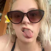 Ambsjadie голая #0011