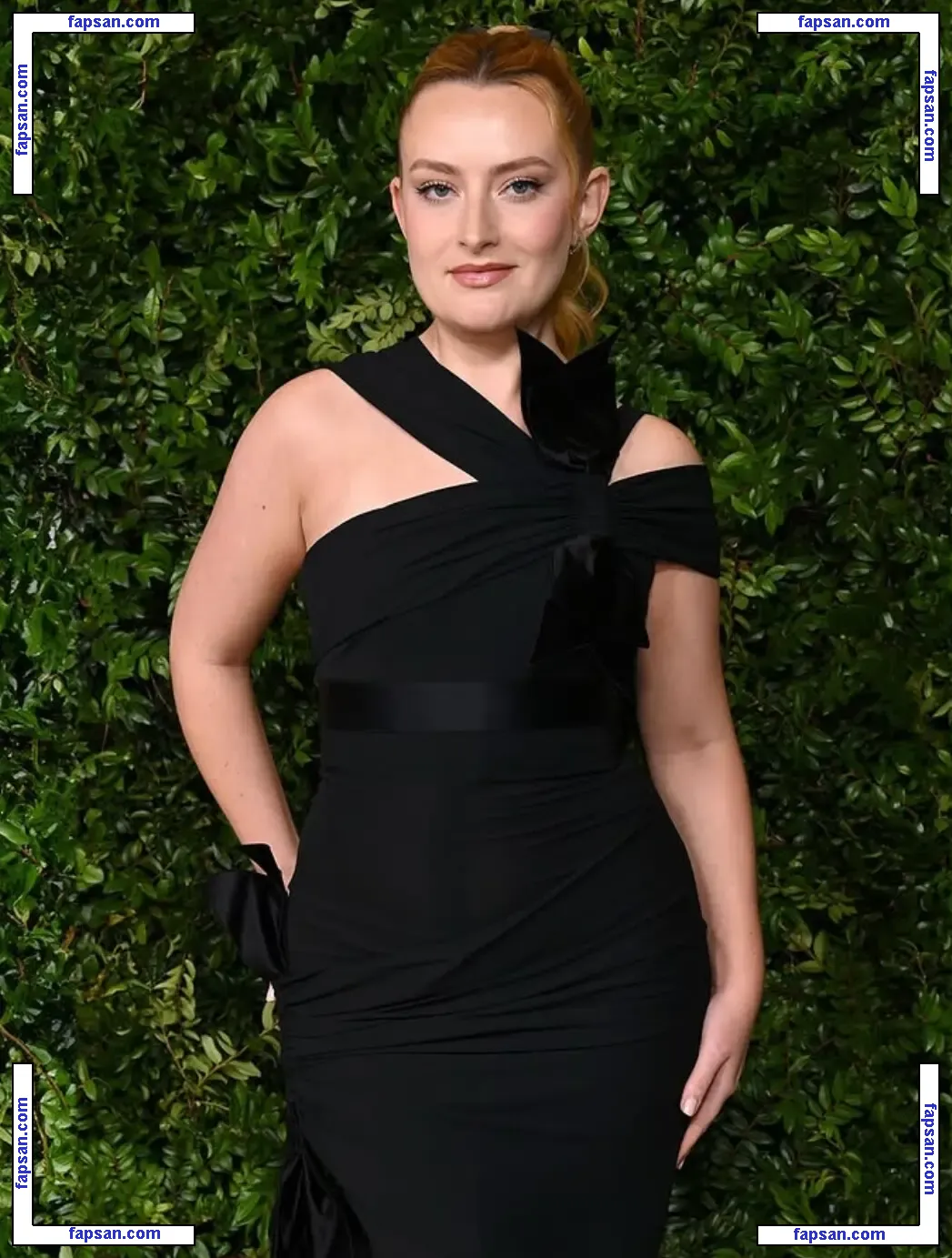 Amelia Dimoldenberg nude photo #0278 from OnlyFans