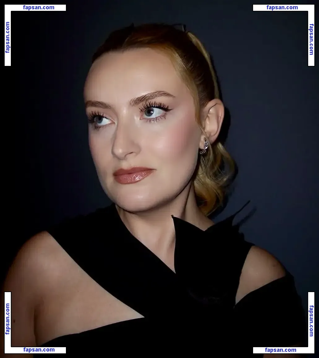 Amelia Dimoldenberg nude photo #0282 from OnlyFans