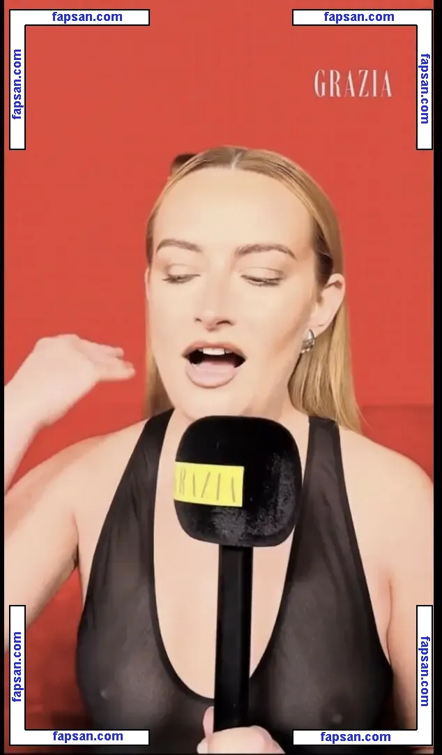 Amelia Dimoldenberg nude photo #0289 from OnlyFans