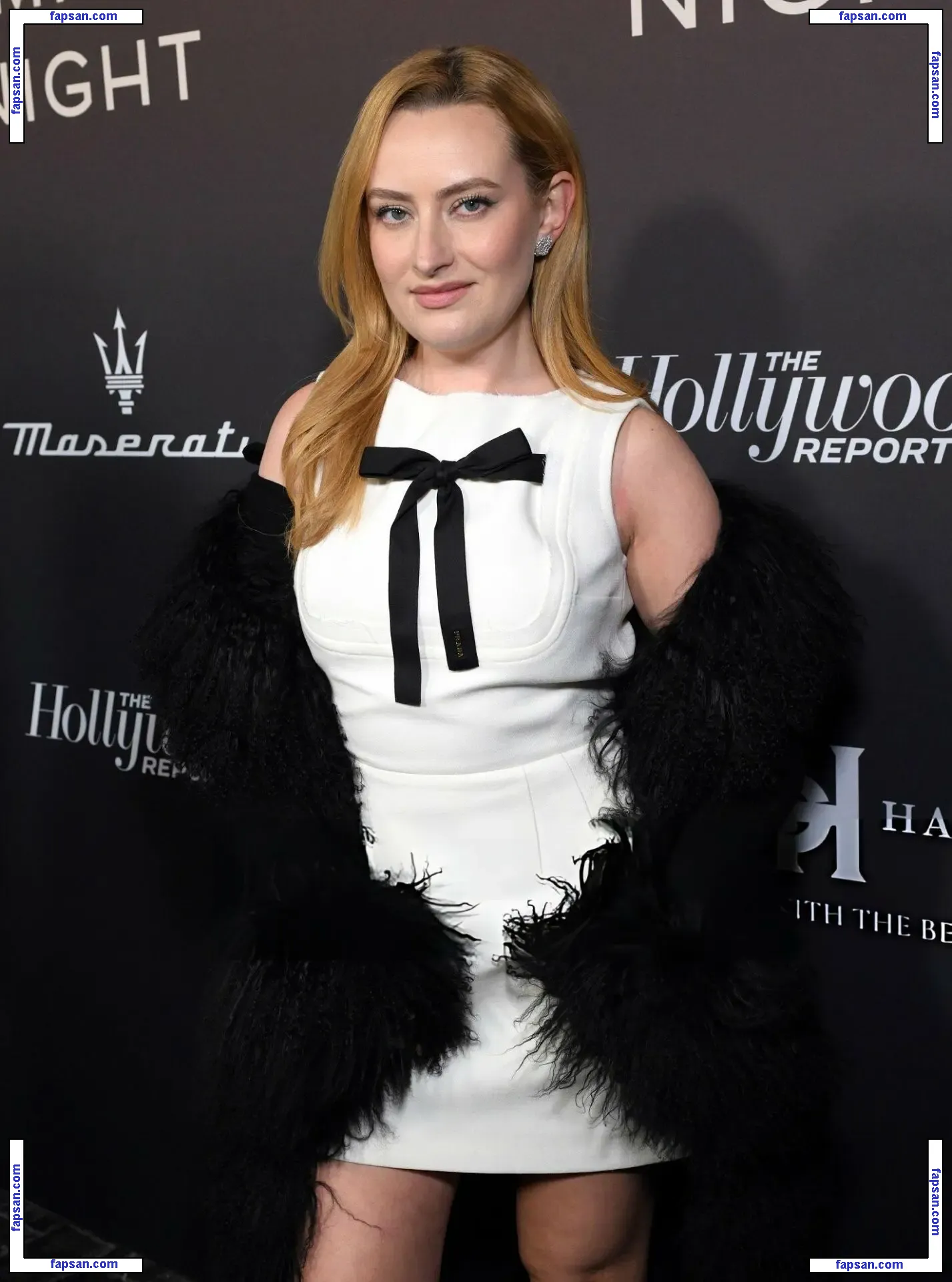 Amelia Dimoldenberg голая фото #0302 с Онлифанс