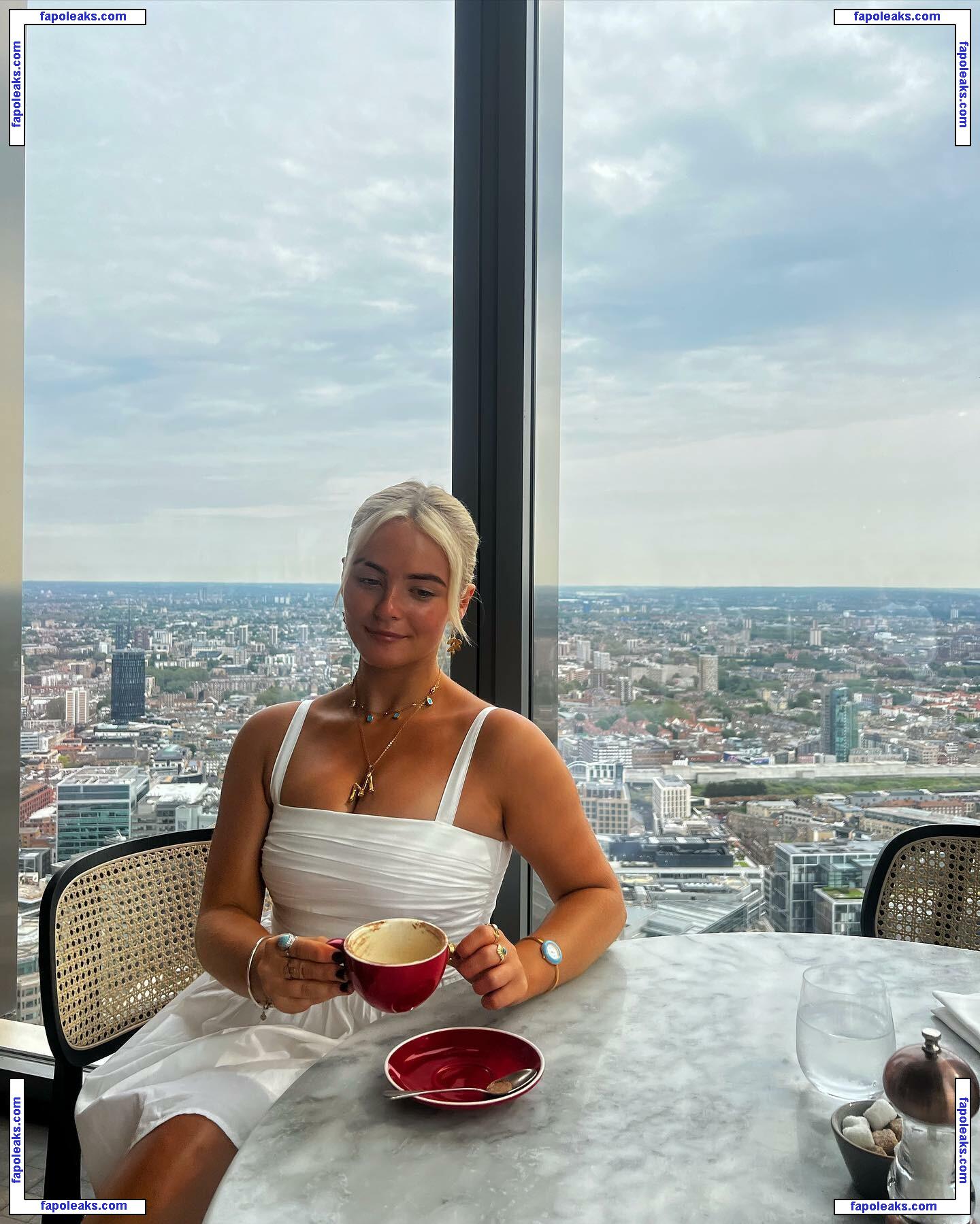 Amelia Eve Gibson / Millie Gibson / milliegibbo nude photo #0058 from OnlyFans