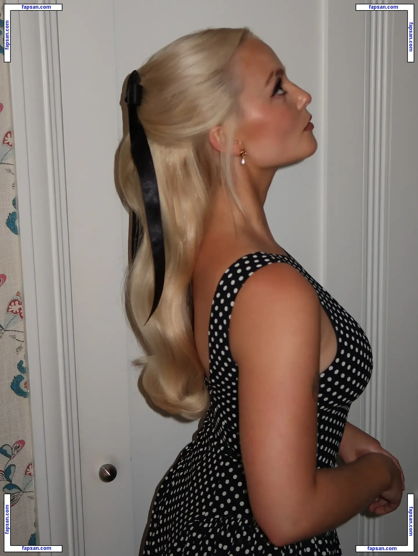 Amelia Eve Gibson nude photo #0135 from OnlyFans