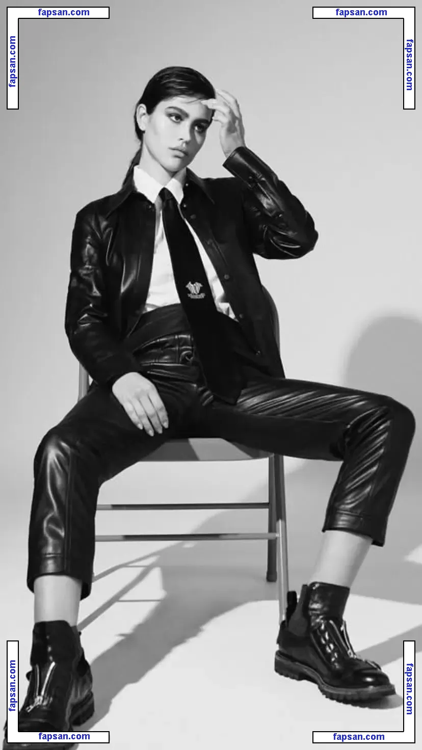 Amelia Gray Hamlin голая фото #0127 с Онлифанс