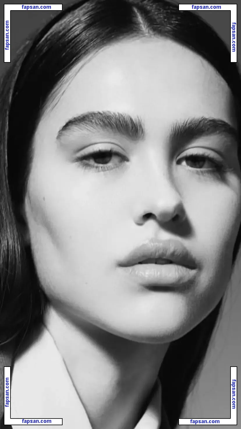 Amelia Gray Hamlin голая фото #0131 с Онлифанс