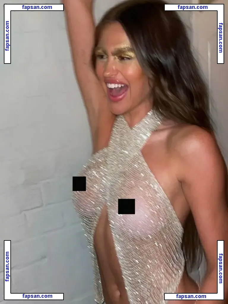 Amelia Gray nude photo #0009 from OnlyFans