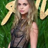 Amelia Windsor nude #0250