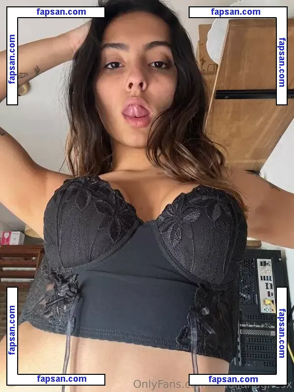 ameliahughesx nude photo #0001 from OnlyFans