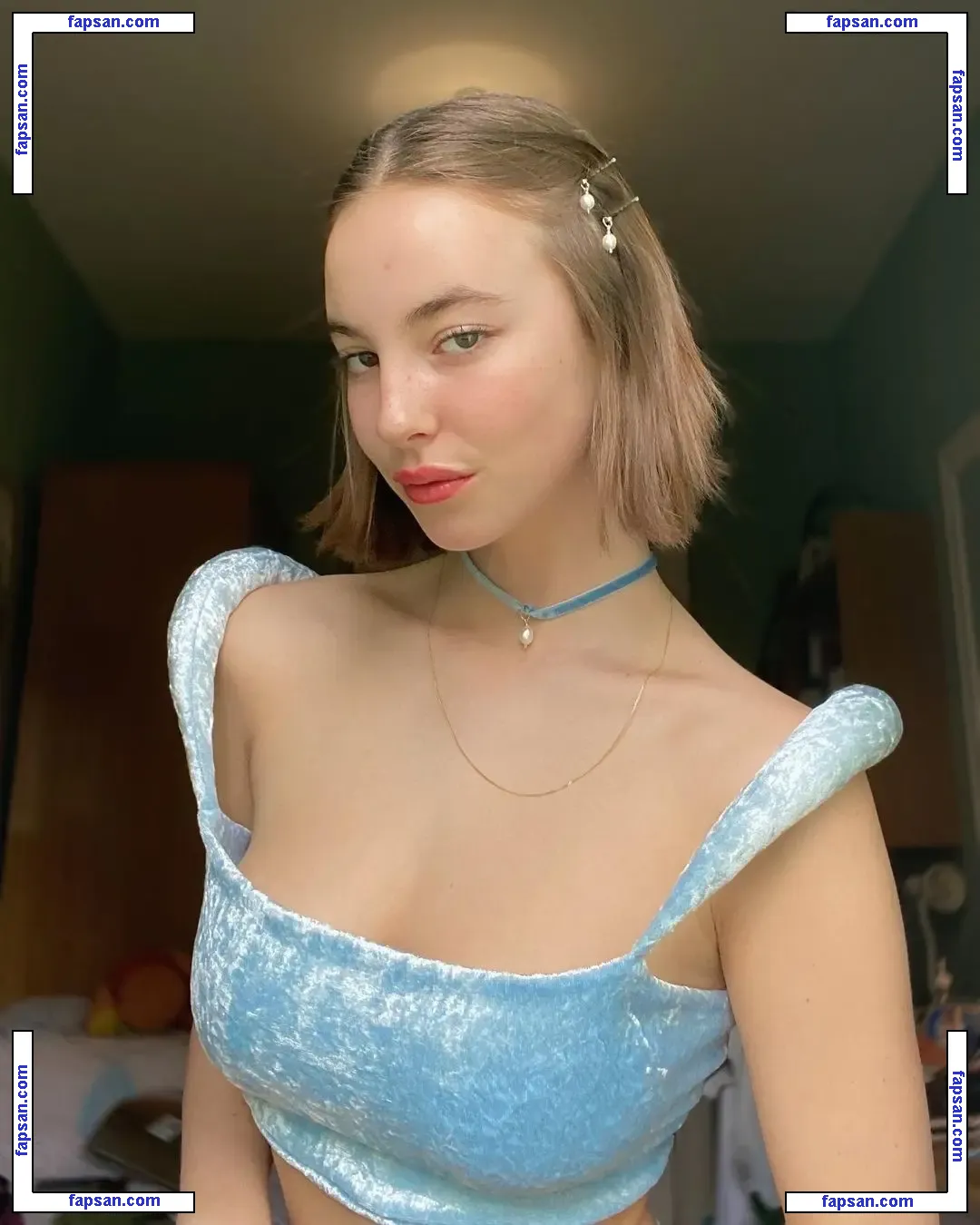 Amelie Manzoli nude photo #0026 from OnlyFans