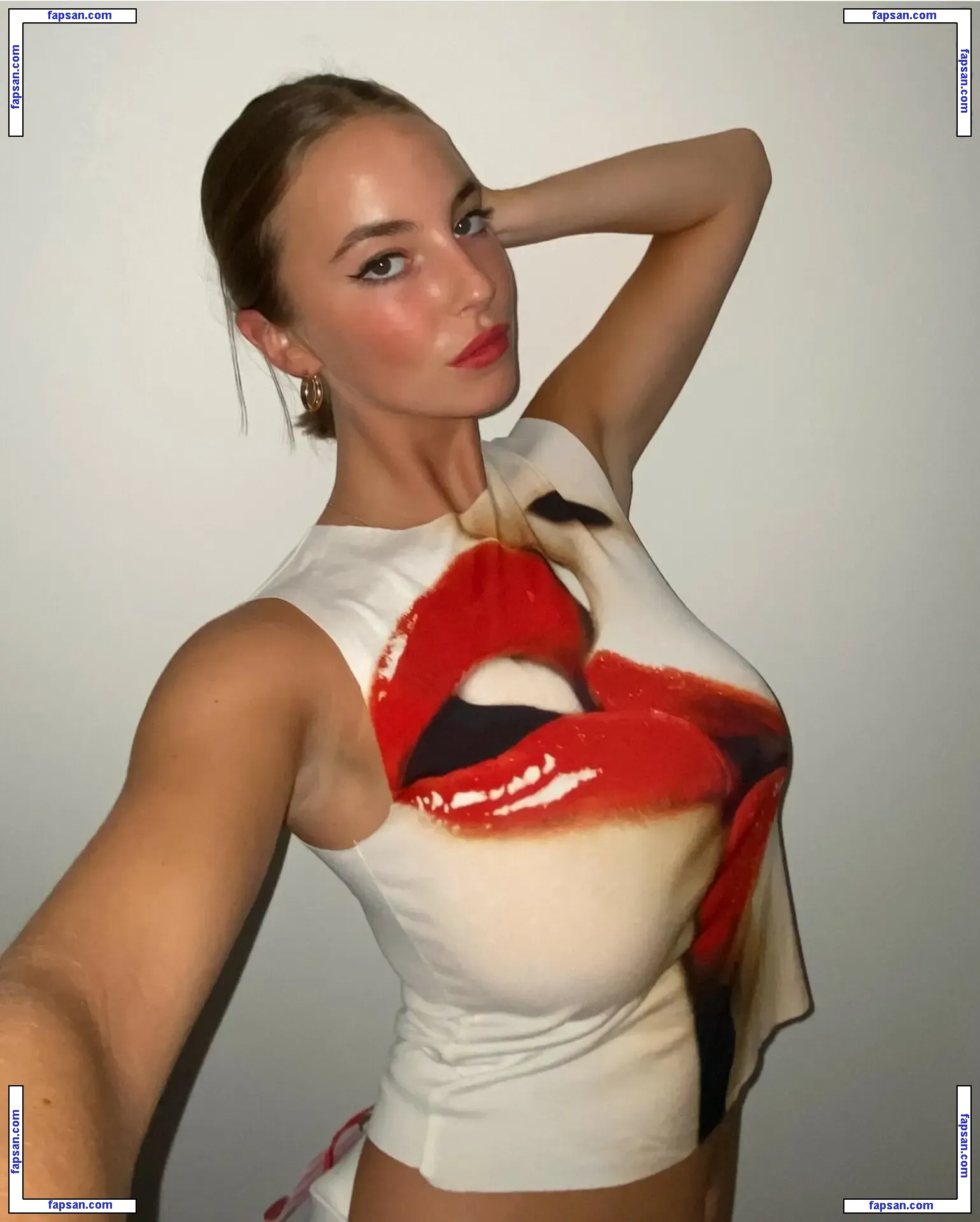 Amelie Manzoli nude photo #0131 from OnlyFans