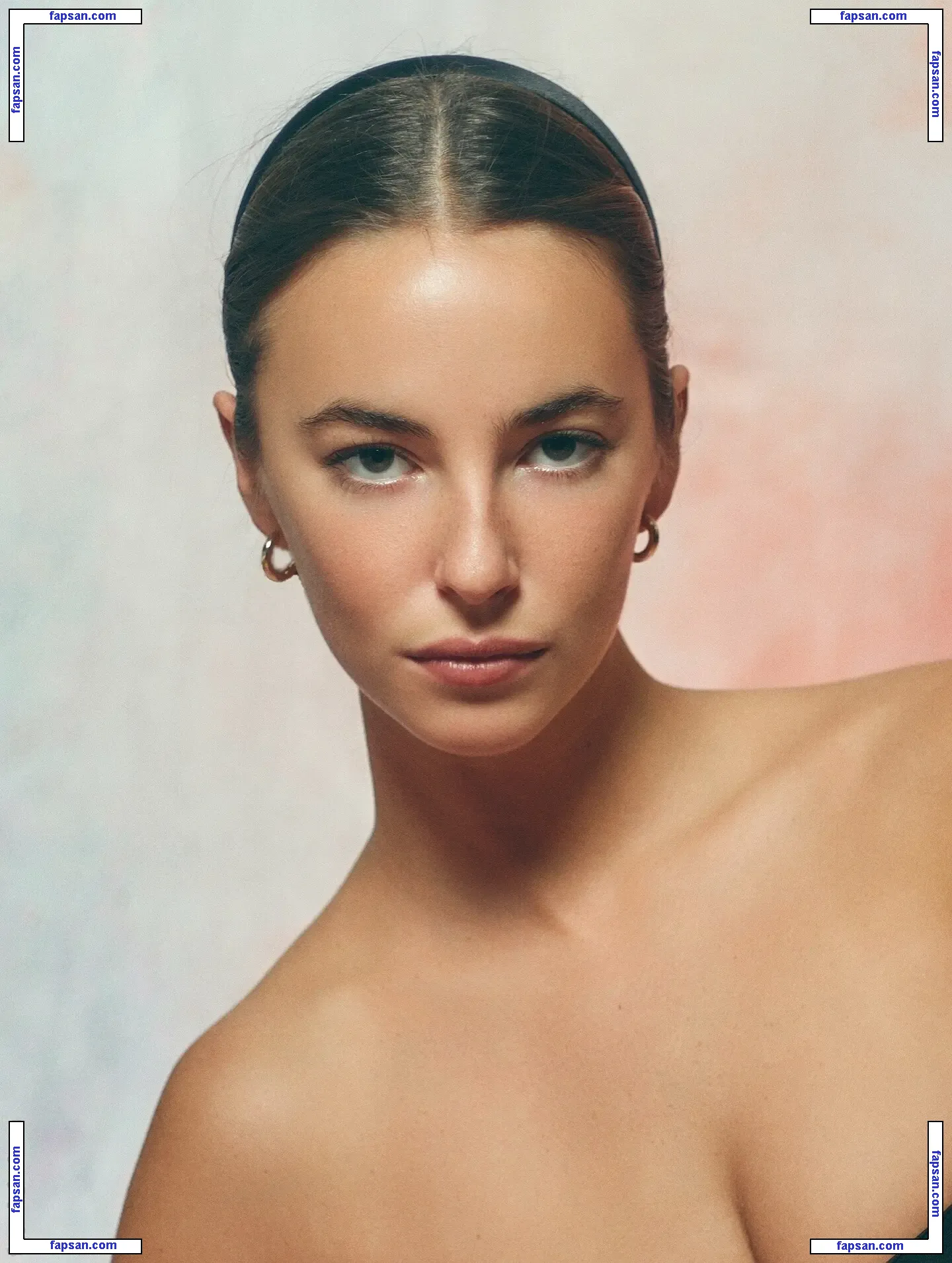 Amelie Manzoli nude photo #0404 from OnlyFans