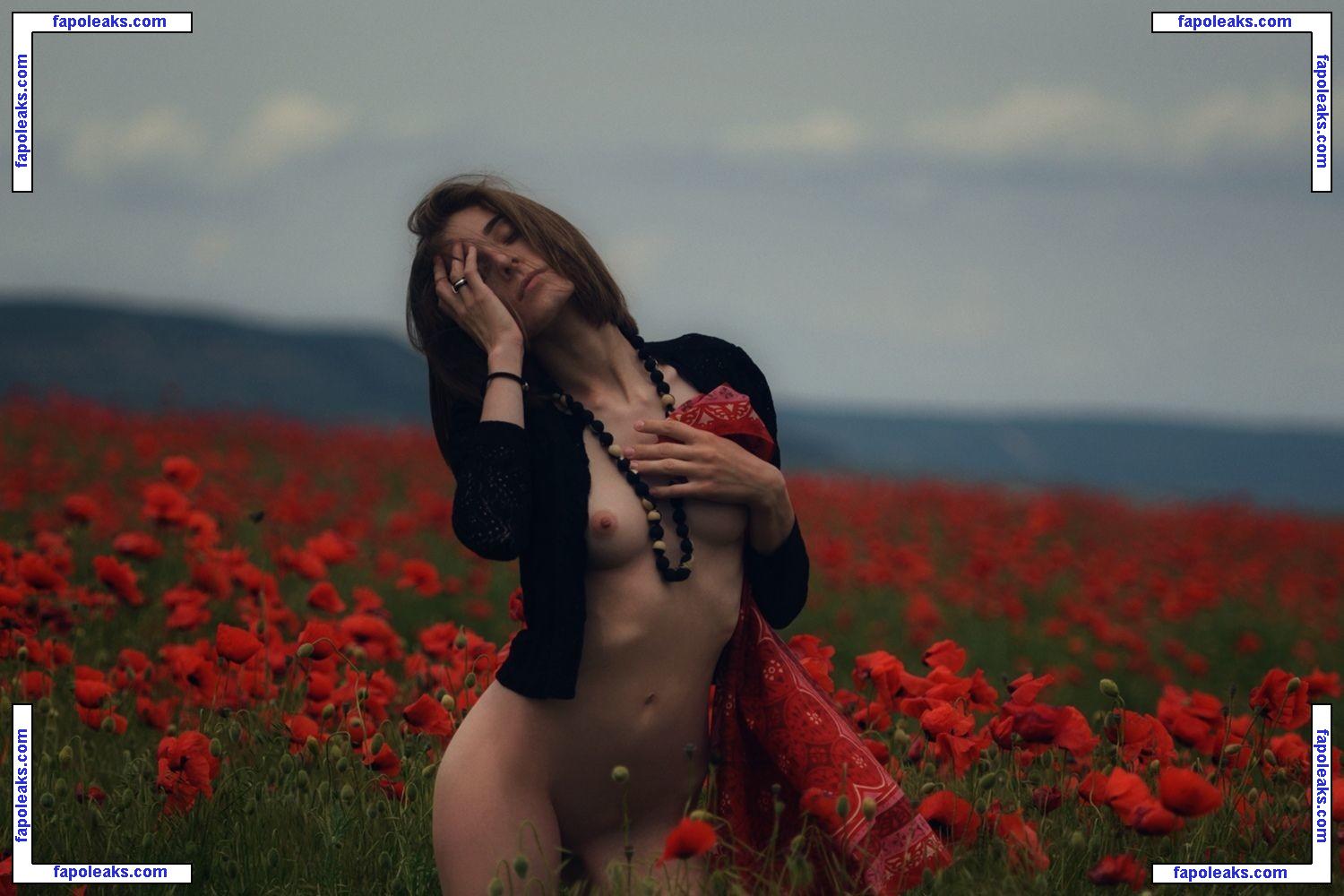 Amelinda Kotova nude photo #0008 from OnlyFans