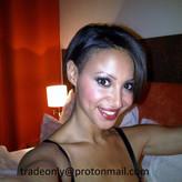 Amelle Berrabah голая #0002