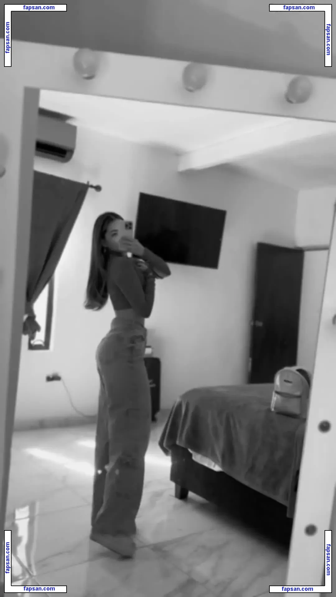 amevs098 nude photo #0035 from OnlyFans