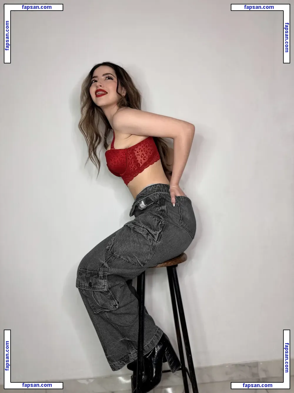 amevs098 nude photo #0052 from OnlyFans