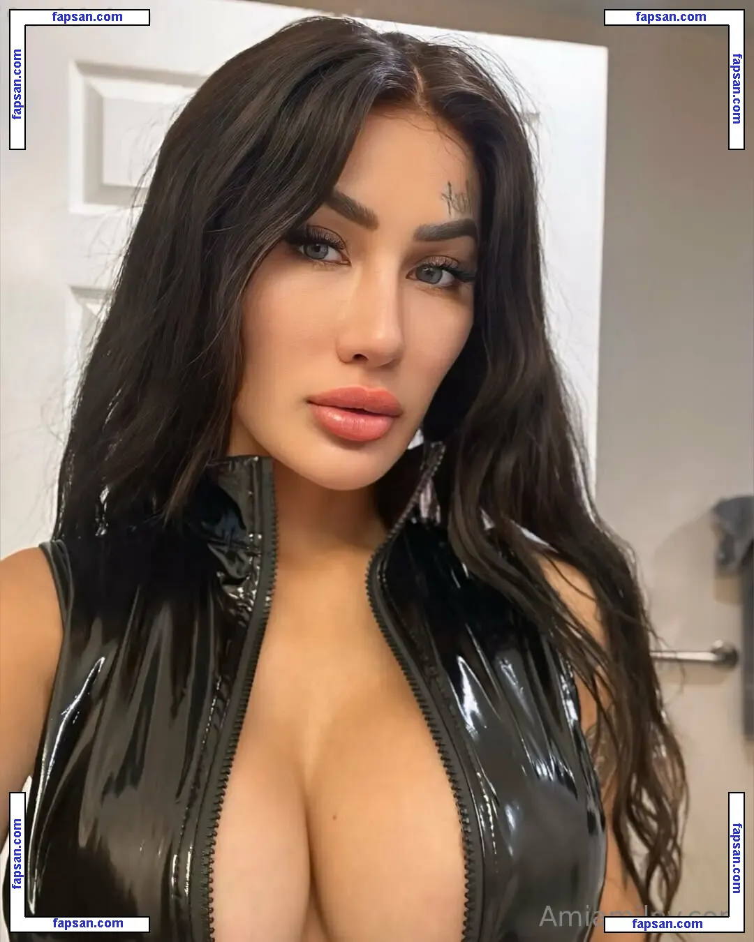 amiamiley nude photo #0008 from OnlyFans