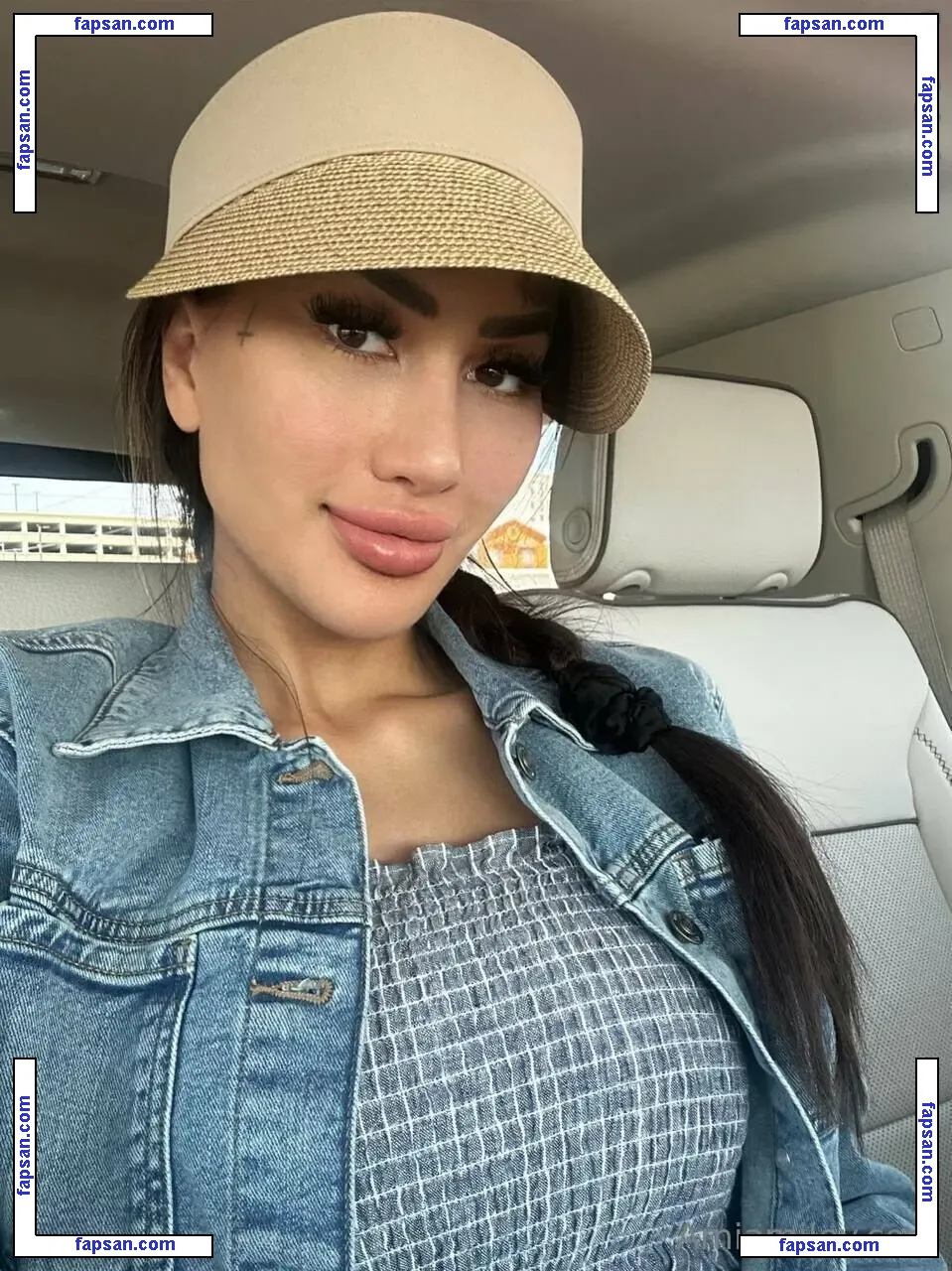 amiamiley nude photo #0009 from OnlyFans
