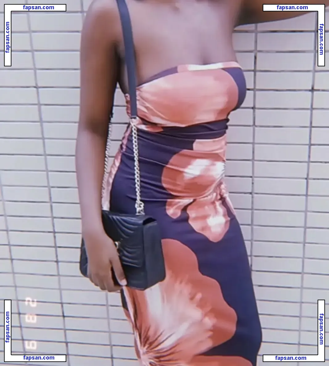 Amiga Marmitinha nude photo #0447 from OnlyFans