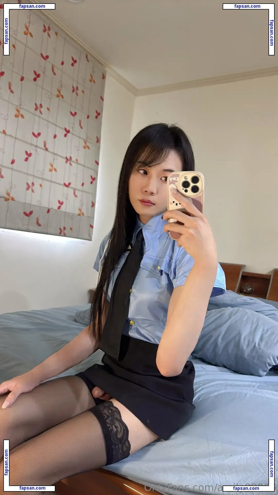 amily99887 nude photo #0015 from OnlyFans