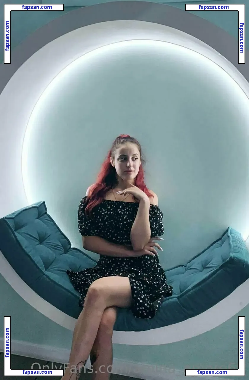 amina_amore69 nude photo #0020 from OnlyFans