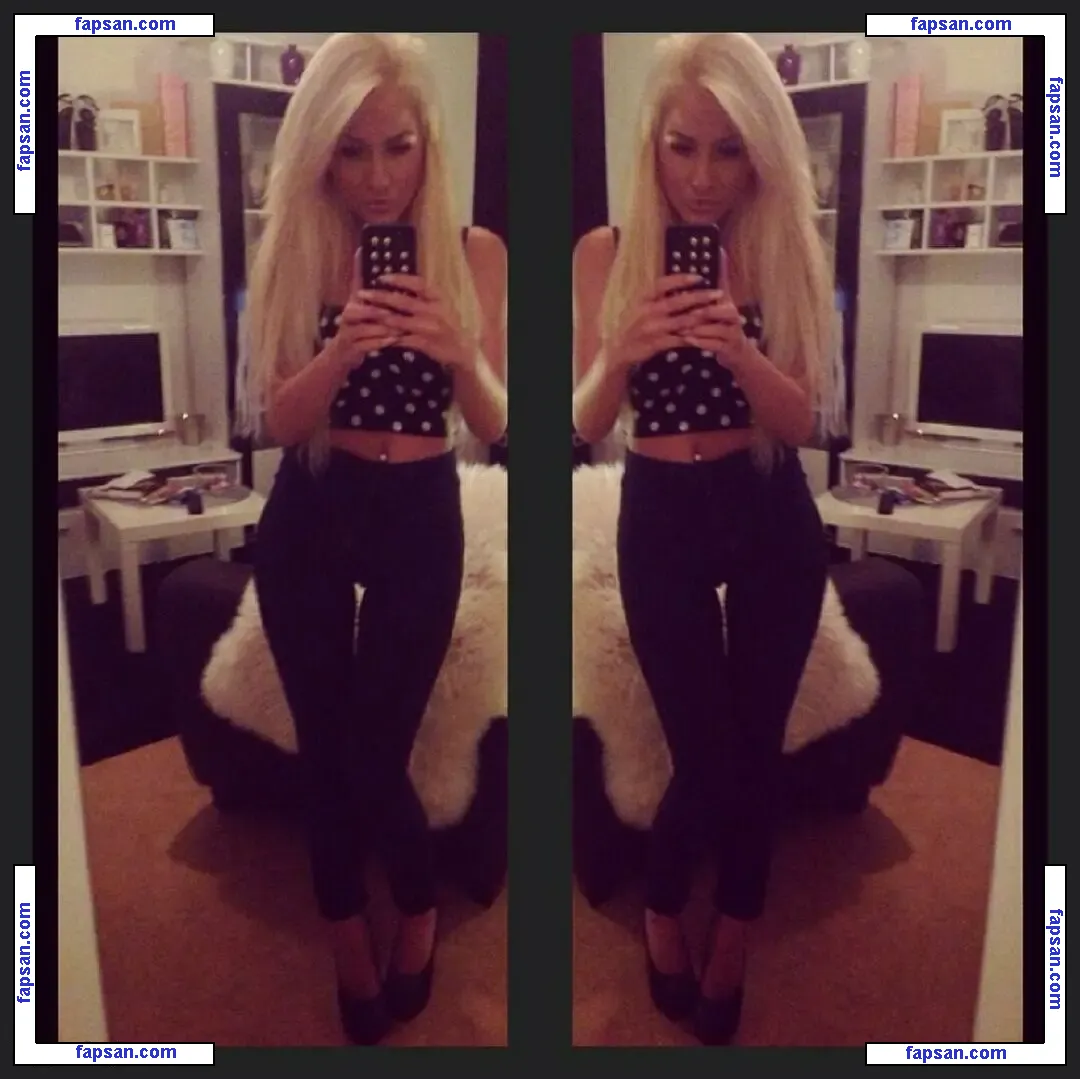 Amira Reichert голая фото #0004 с Онлифанс