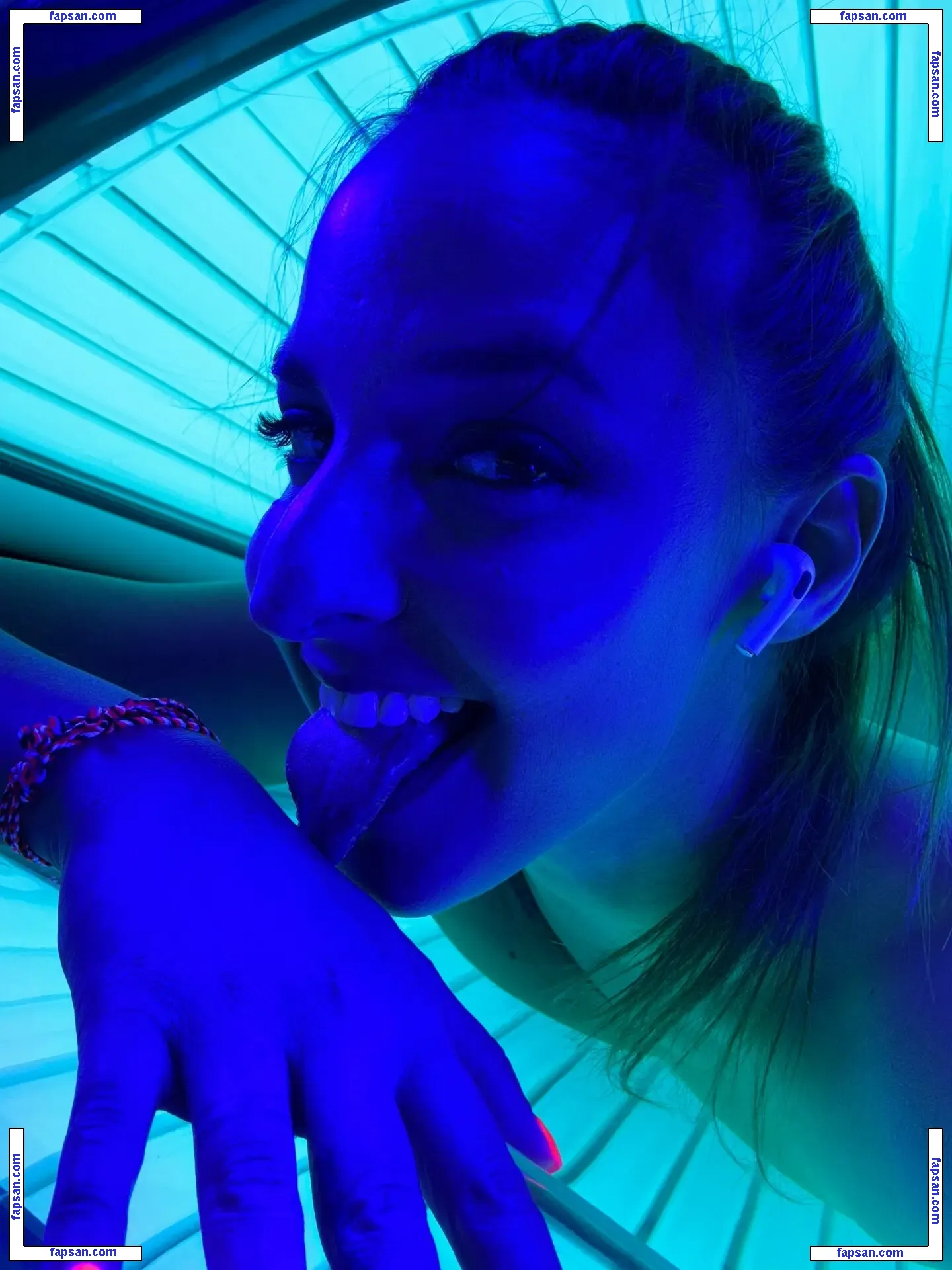 amirahadarax nude photo #0006 from OnlyFans