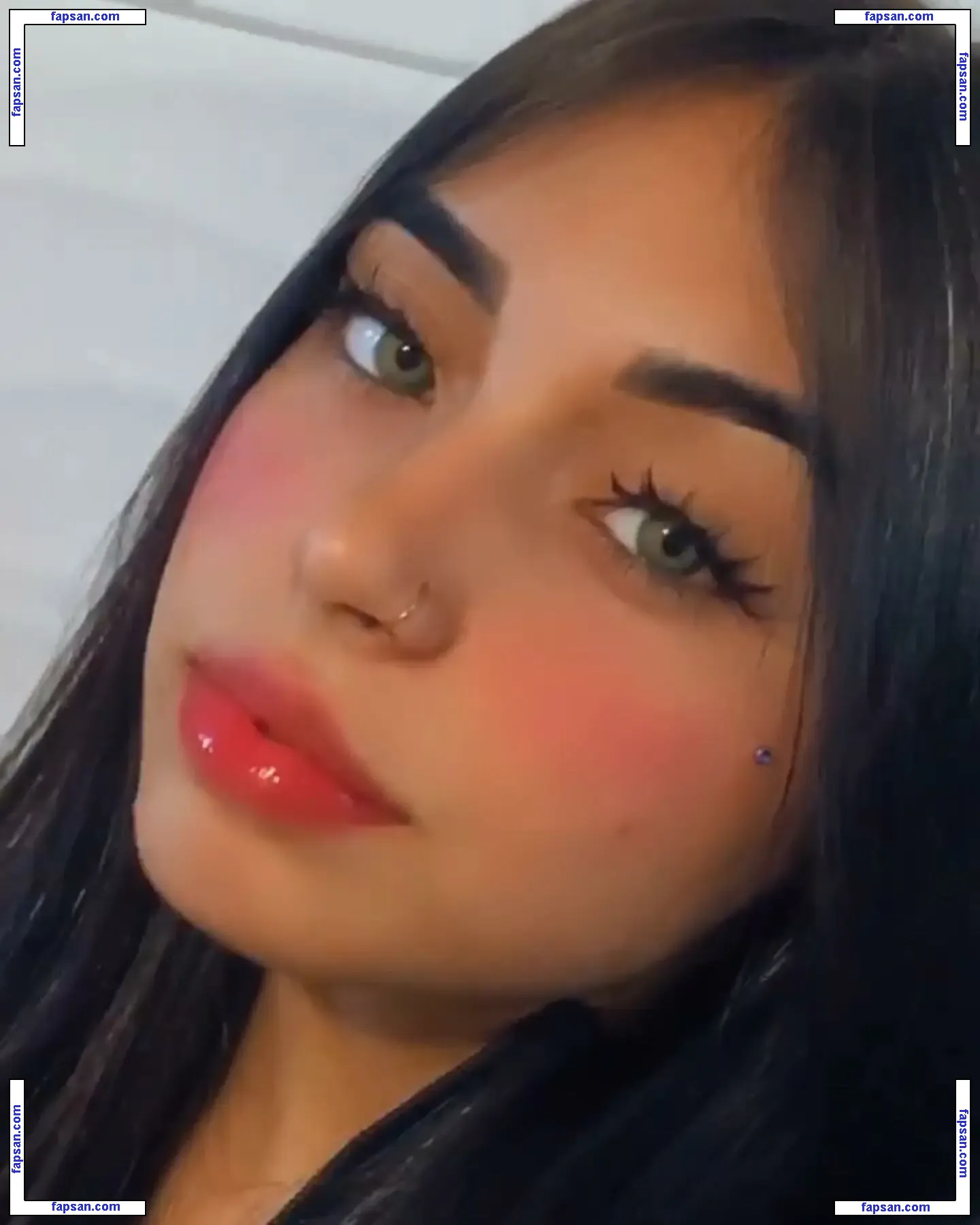 amourinha_01 голая фото #0001 с Онлифанс