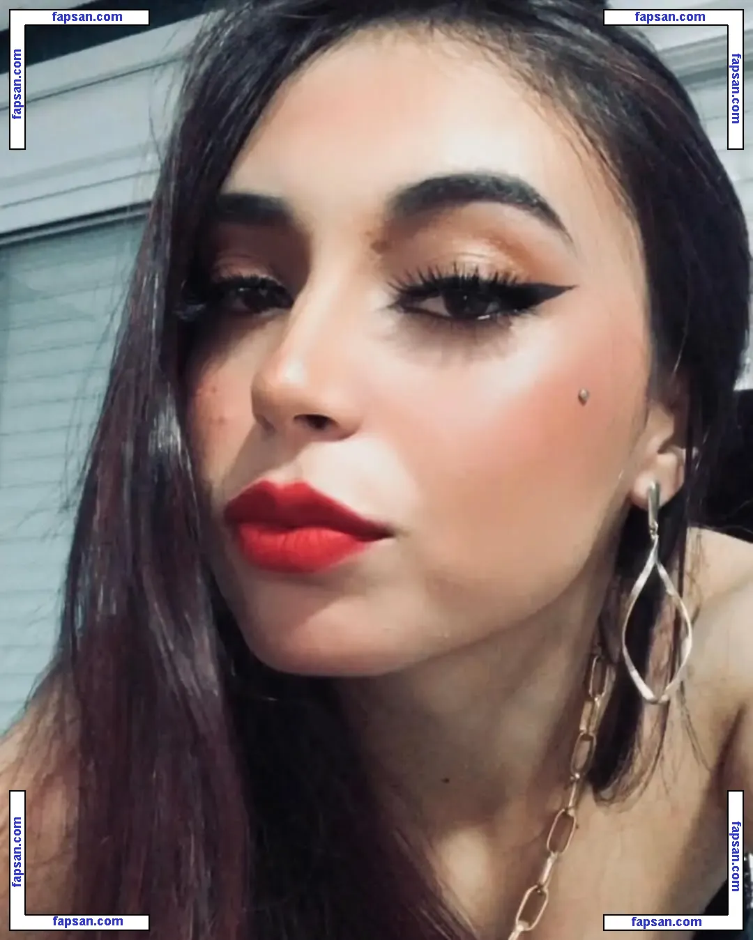 amourinha_01 голая фото #0002 с Онлифанс