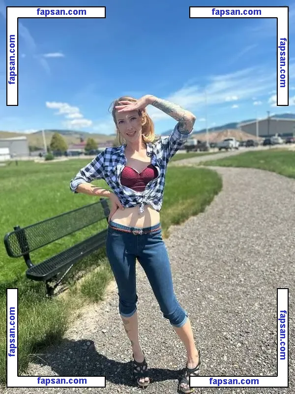amy_bear420 nude photo #0005 from OnlyFans