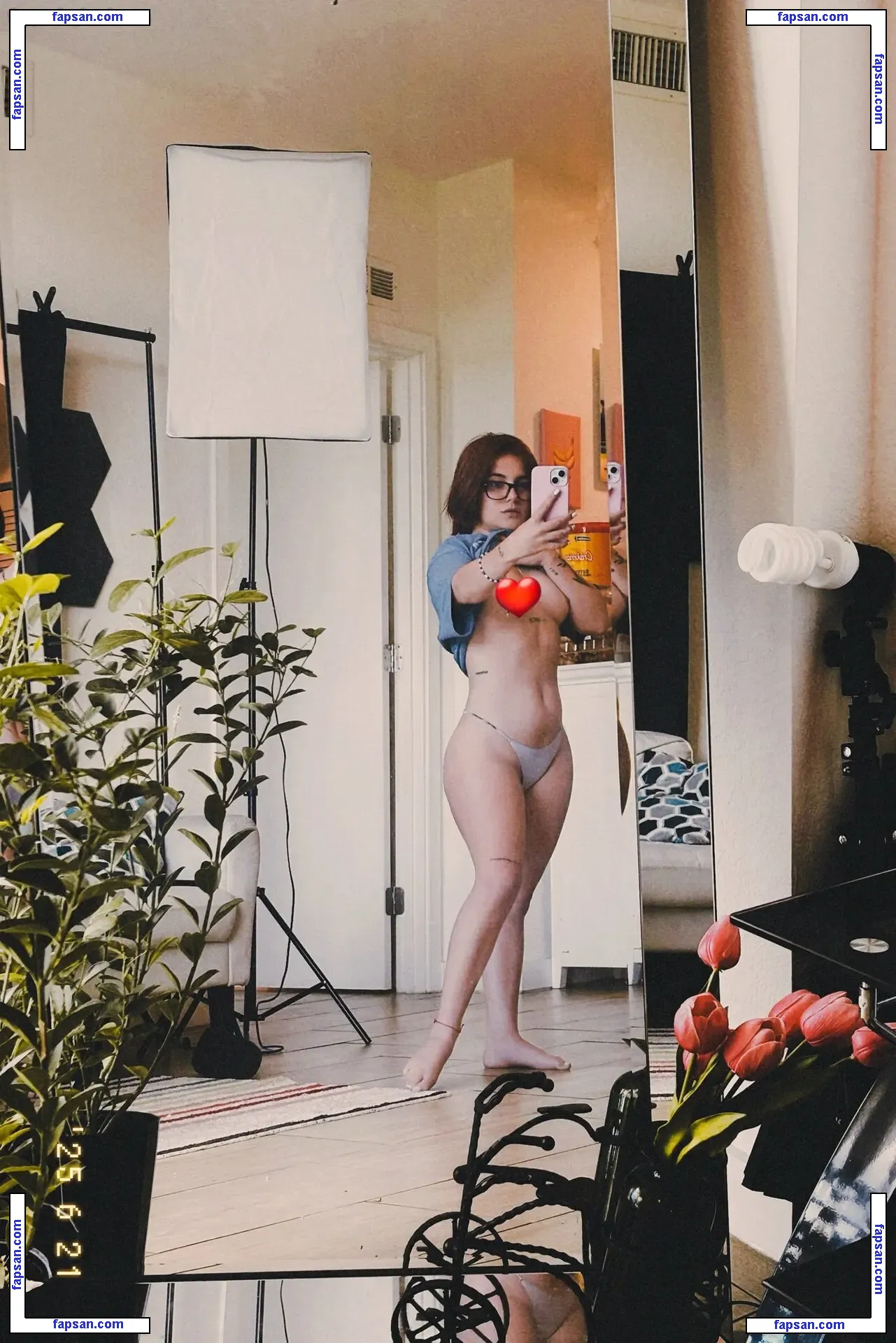 amy.chez nude photo #0025 from OnlyFans