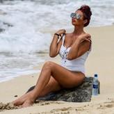 Amy Childs голая #0017