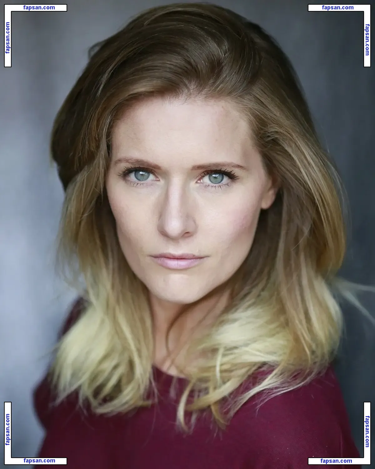 Amy De Bhrún голая фото #0008 с Онлифанс