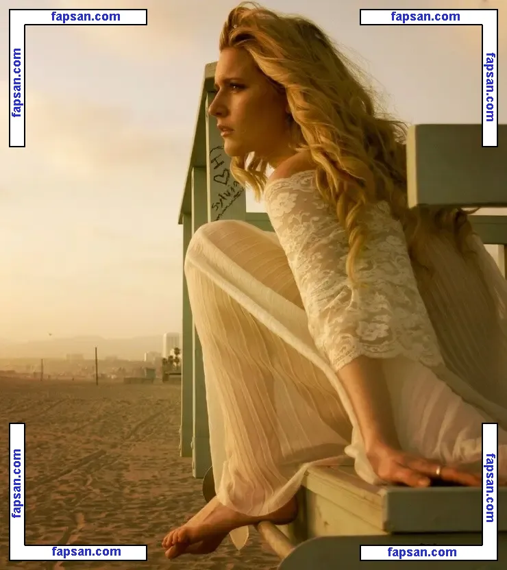 Amy De Bhrún голая фото #0010 с Онлифанс