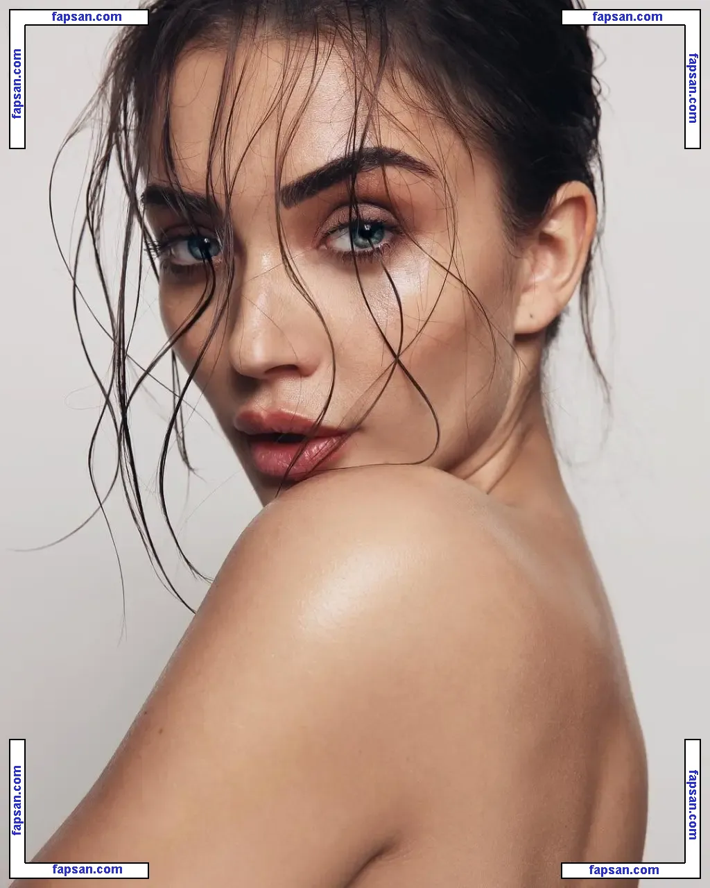 Amy Jackson nude photo #0135 from OnlyFans