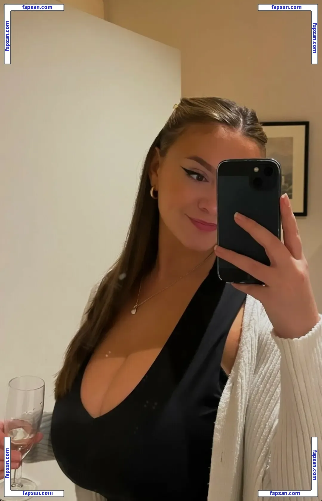 Amy Quesada-Getgood nude photo #0012 from OnlyFans