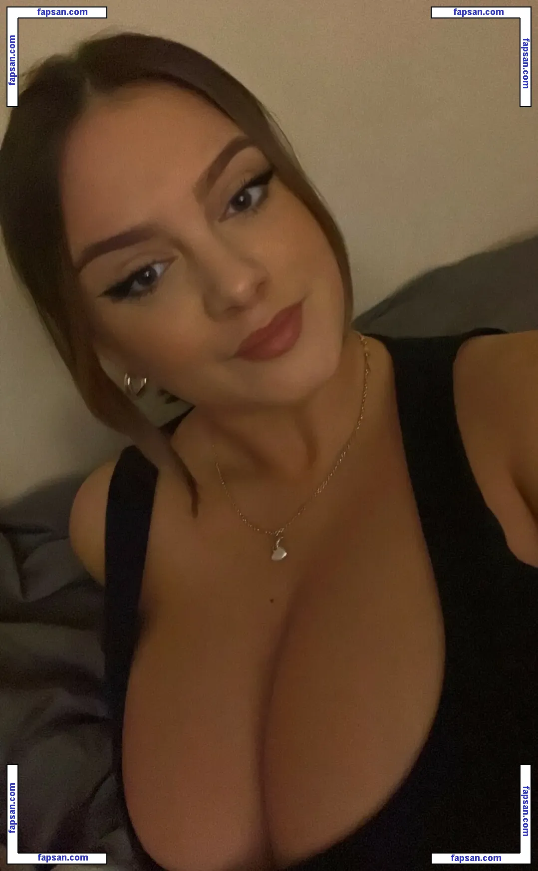 Amy Quesada-Getgood nude photo #0013 from OnlyFans