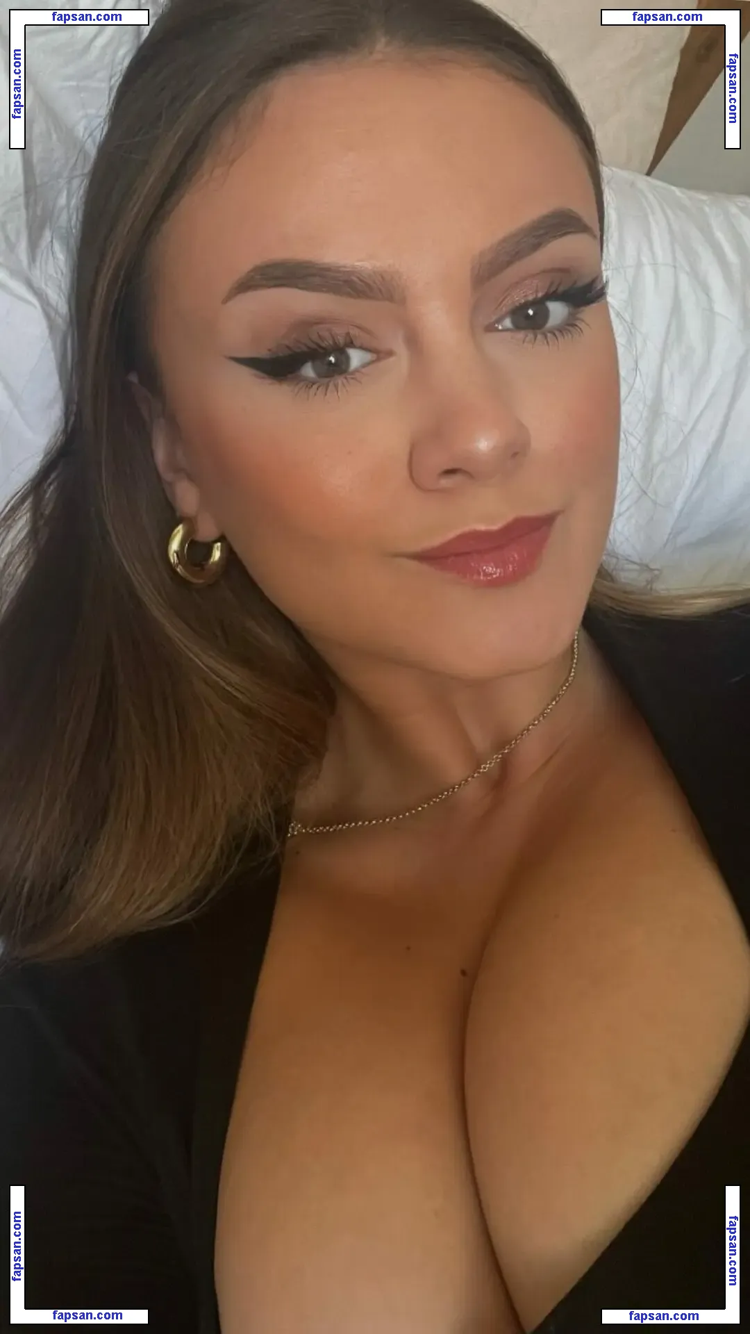 Amy Quesada-Getgood nude photo #0017 from OnlyFans