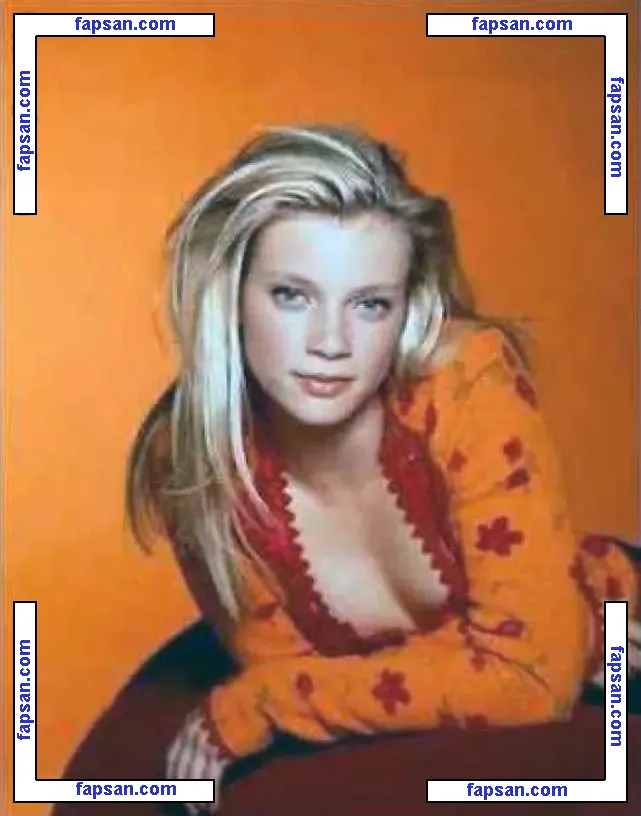 Amy Smart nude photo #0189 from OnlyFans