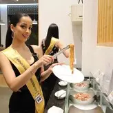 Amy Viranya Berry голая #0013