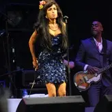 Amy Winehouse голая #0106