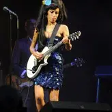 Amy Winehouse голая #0127