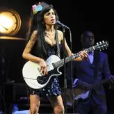 Amy Winehouse голая #0128